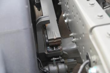 �й����� �ǵ¿�SITRAK G7S�ؿ� ������ 480���� 6X4 LNGǣ����ͼƬ