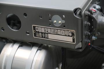 �й����� �ǵ¿�SITRAK G7S�ؿ� ������ 480���� 6X4 LNGǣ����ͼƬ