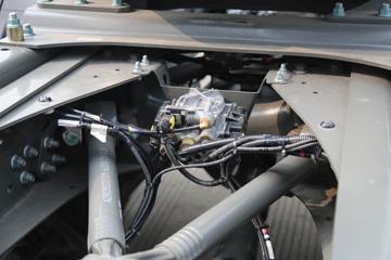 �й����� �ǵ¿�SITRAK G7S�ؿ� ������ 480���� 6X4 LNGǣ����ͼƬ