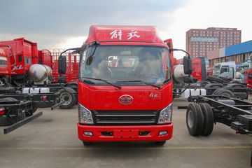 解放 虎VN 招财虎 155马力 3.78米排半仓栅式轻卡(CA5040CCYP40K61L2E6A84)