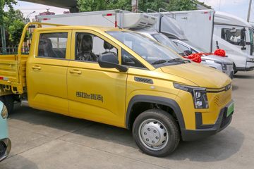 �������� �ƽ� 3.5T 2.61��˫�Ų��ʽ���̻�϶�������΢��13.26kWhͼƬ