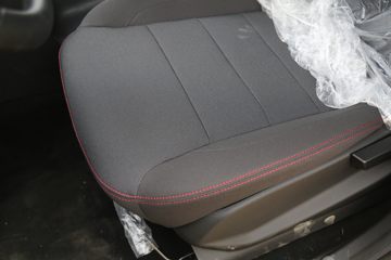 �������� �ƽ� 3.5T 2.61��˫�Ų��ʽ���̻�϶�������΢��13.26kWhͼƬ