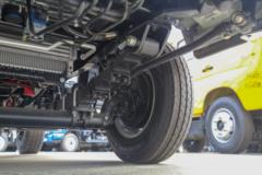福田瑞沃 小金刚C版 95马力 4X2 2.79米自卸车(BJ3042D9PBA-03)
