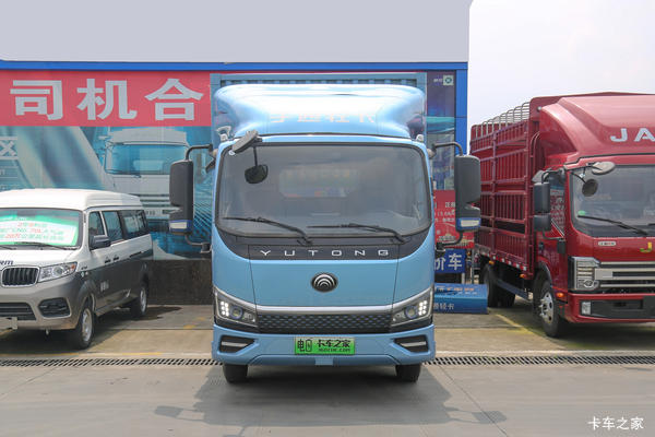 宇通 T5 C系 气刹 4.18米单排纯电动栏板轻卡 深澜100.46kWh