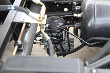 Ծ�� С����S2 ������ 132���� 4X2 3.2����ж��(����)ͼƬ