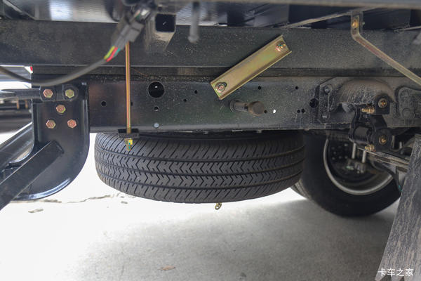 购小霸王W15载货车 享高达1万优惠