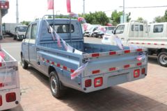 福田 祥菱Q一体式 舒适型 1.6L 120马力 汽油 2.5米双排栏板微卡(BJ1030V6AV6-73)