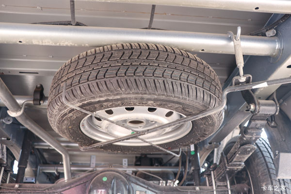 ����Qһ��ʽ�ػ����Ϻ����ȴ����� �����ߴ�0.5��