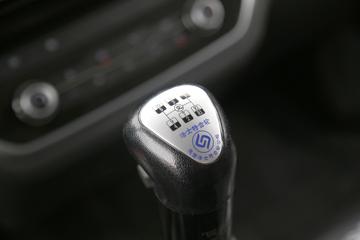 Ծ�� ������H5 200���� 4X2 4.2����ж��ͼƬ