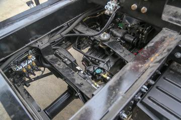 Ծ�� ������H5 200���� 4X2 4.2����ж��ͼƬ