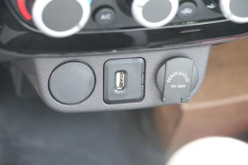 ���� ����M1 �ܶ��� 1.6L 122���� ���� 3.3�׵�������΢��(BJ1031V5JV4-61)ͼƬ