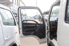 福田 时代领航S1 120马力 3.19米双排栏板小卡(3T后桥)