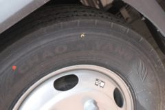 福田 欧马可X 125马力 3.17米双排栏板轻卡(BJ1044V9AA6-4A)