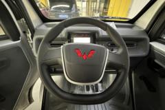 五菱 E10 基础版 0.8T 1.99米纯电动售货车(智跃牌)(LPL5010XSHBEV)9kWh