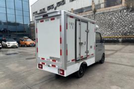 上汽通用五菱底盘&nbsp;电动冷藏车外观图片