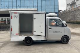 上汽通用五菱底盘&nbsp;电动冷藏车底盘图片