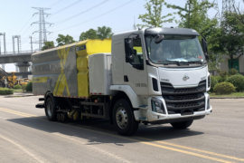 东风柳汽底盘 扫路车外观图片