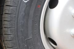 福田 奥铃M卡 2.0L 144马力 汽油 4.17米单排厢式小卡(BJ5031XXY3JV6-AB2)