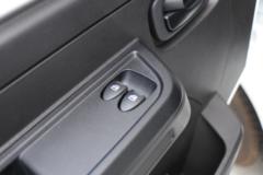 骐蔚汽车 贵州牌长江7号 2024款 舒享版 2.7T 4.746米纯电动封闭货车41.86kWh