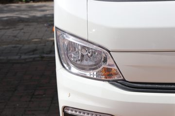  M2  1.6L 122  3.1Ű΢(BJ1032V5PV5-11)ͼƬ