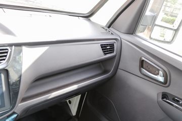  M2  1.6L 122  3.1Ű΢(BJ1032V5PV5-11)ͼƬ