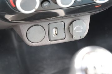  M2  1.6L 122  3.1Ű΢(BJ1032V5PV5-11)ͼƬ