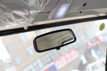  M2  1.6L 122  3.1Ű΢(BJ1032V5PV5-11)ͼƬ