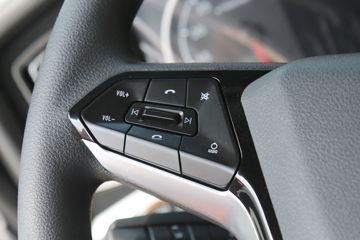 �й����� HOWO TH7�ؿ� 530���� 6X4 LNG�Զ���ǣ����(˫��ƿ)(ZZ4257V384HF1LB)ͼƬ