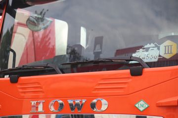 �й����� HOWO TX7�ؿ� 480���� 6X4 LNGǣ����(ZZ4257V384GF1LB)ͼƬ