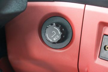 �й����� HOWO TX7�ؿ� 480���� 6X4 LNGǣ����(ZZ4257V384GF1LB)ͼƬ