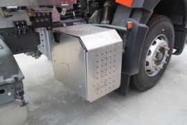 HOWO TX7&nbsp;牵引车底盘                                                图片