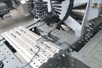 �й����� HOWO TX7�ؿ� 480���� 6X4 LNGǣ����(ZZ4257V384GF1LB)ͼƬ