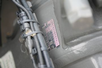 �й����� HOWO TX7�ؿ� 480���� 6X4 LNGǣ����(ZZ4257V384GF1LB)ͼƬ