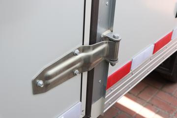 ���� ����M1 �ܶ��� 1.6L 122���� ���� 3.3�׵�����ʽ΢��(����)ͼƬ