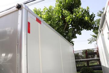 ���� ����M1 �ܶ��� 1.6L 122���� ���� 3.3�׵�����ʽ΢��(����)ͼƬ