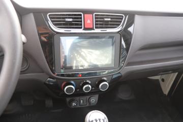 ���� ����M2 ������ 1.6L 122���� ���� 2.7��˫������΢��(BJ1032V4AV5-11)ͼƬ