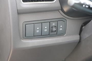 ���� ����M2 ������ 1.6L 122���� ���� 2.7��˫������΢��(BJ1032V4AV5-11)ͼƬ