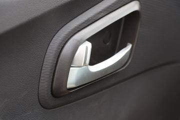 ���� ����M2 ������ 1.6L 122���� ���� 2.7��˫������΢��(BJ1032V4AV5-11)ͼƬ