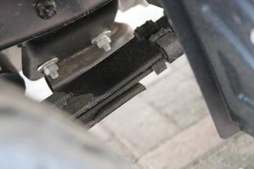福田 祥菱M2 豪华型 1.6L 122马力 汽油 2.7米双排栏板微卡(BJ1032V4AV5-11)图片