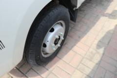 福田 祥菱M2 豪华型 1.6L 122马力 汽油 2.7米双排栏板微卡(BJ1032V4AV5-11)