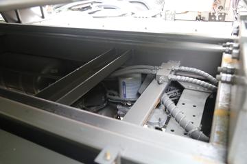 �������� HOWO TX�ؿ� 8X4 5.6�״��綯��ж��(ZZ3317V326GZ1BEV61)612kWhͼƬ