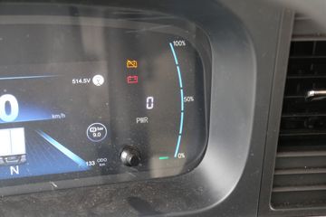 �������ó� ����S300 4.5T 4.05�׵��Ŵ��綯��س�100.46kWhͼƬ