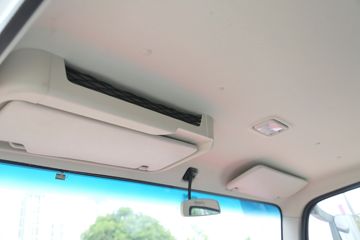 �������ó� ����S300 4.5T 4.05�׵��Ŵ��綯��س�100.46kWhͼƬ