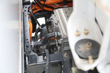 �������ó� ����S300 4.5T 4.05�׵��Ŵ��綯��س�(SX5045XLCBEV341N)100.46kWhͼƬ