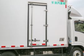 智云S300&nbsp;电动冷藏车上装图片