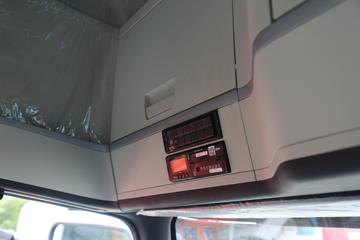 �й����� HOWO TH7�ؿ� 530���� 6X4 LNG�Զ���ǣ����(��ʿ��16��)(ZZ4257V384HF1LB)ͼƬ