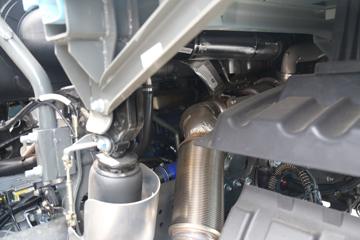 �й����� HOWO TH7�ؿ� 530���� 6X4 LNG�Զ���ǣ����(��ʿ��16��)(ZZ4257V384HF1LB)ͼƬ