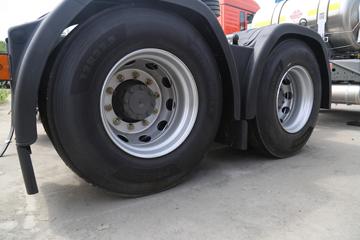 �й����� HOWO TH7�ؿ� 530���� 6X4 LNG�Զ���ǣ����(��ʿ��16��)(ZZ4257V384HF1LB)ͼƬ