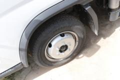 福田 时代领航S1 120马力 3.94米排半栏板小卡(3T后桥)