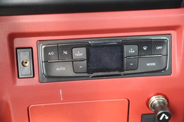 �й����� HOWO TX 290���� 4X2 6.8�ײ�դʽ�ػ���ͼƬ